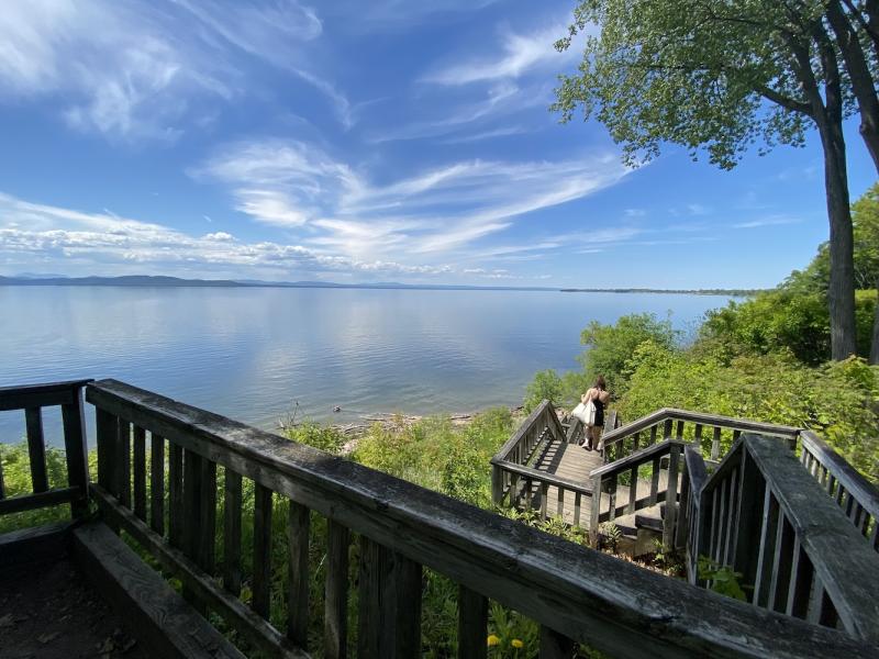 North shore trailhead overlook and view of stairs from above